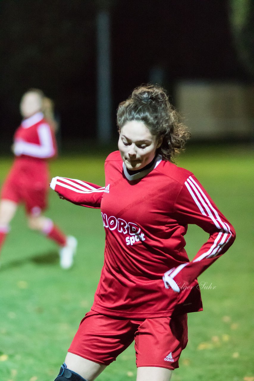 Bild 152 - Frauen SG Krempe/ETSV F. Glueckstadt - TSV Heiligenstedten : Ergebnis: 8:0